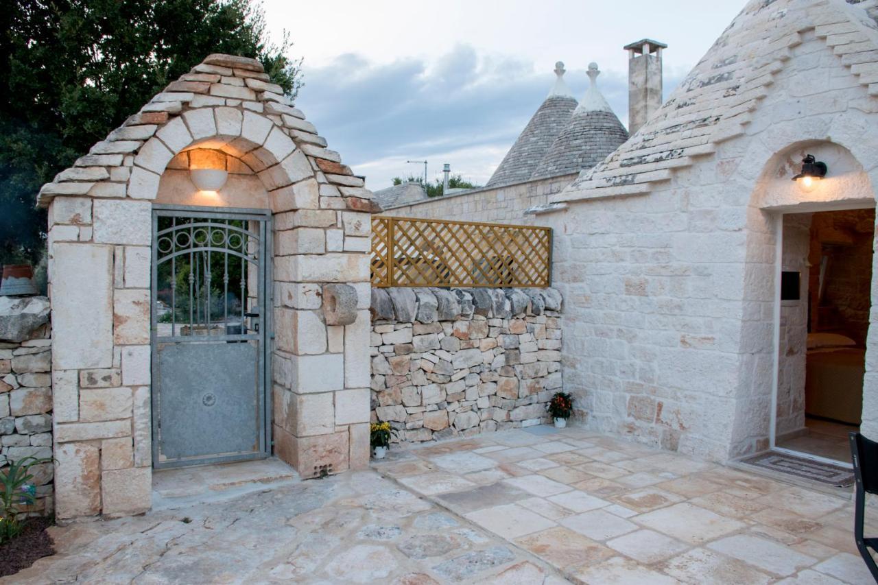 Trullo Cinquenoci Suite Locorotondo Exteriör bild