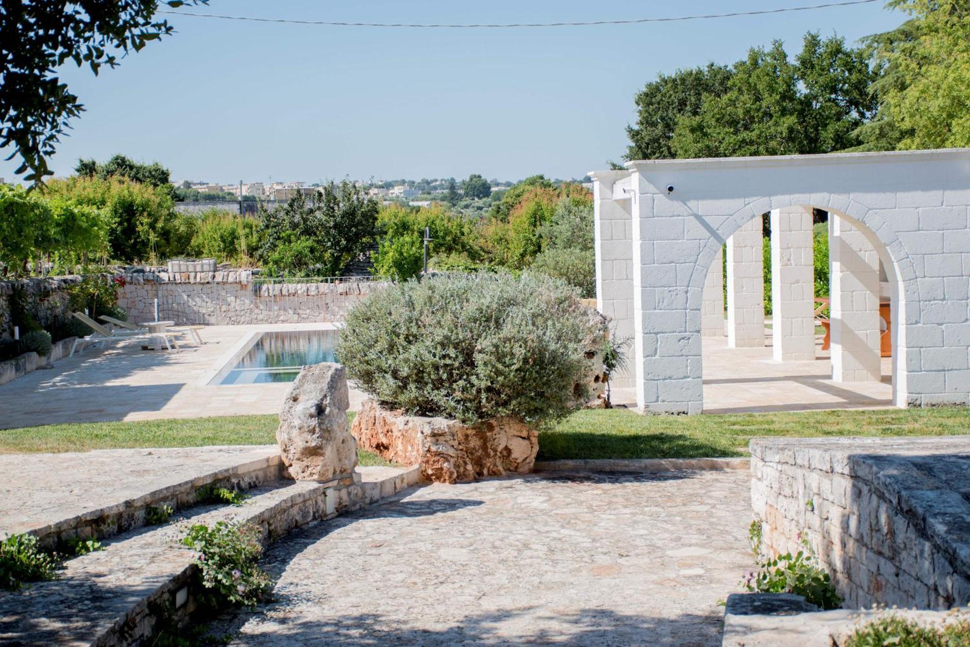 Trullo Cinquenoci Suite Locorotondo Exteriör bild